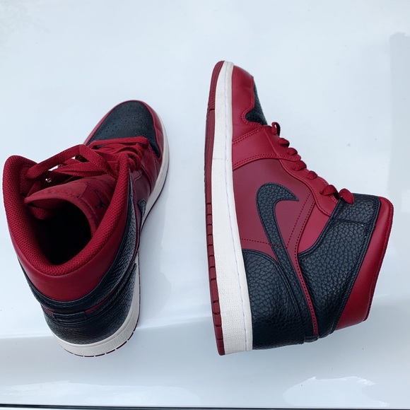 Air Jordan 1’s - Picture 5 of 8